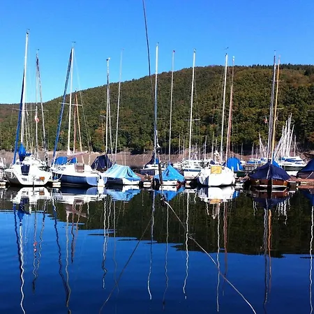 Natur Panorama 100 Am Rursee Appartamento *